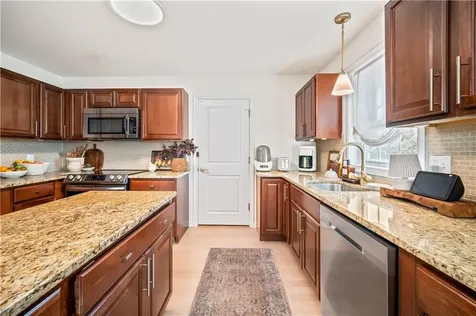 143 Hatfield Street Pawtucket RI 02861