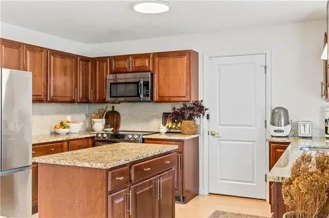 143 Hatfield Street Pawtucket RI 02861