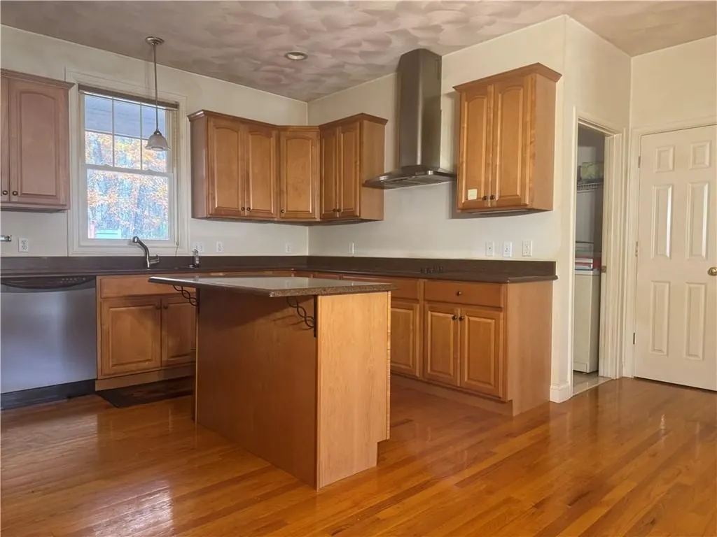 30 Tarklin Road Smithfield RI 02814