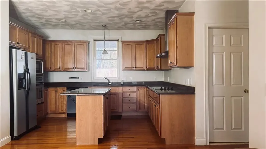 30 Tarklin Road Smithfield RI 02814