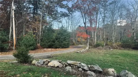 30 Tarklin Road Smithfield RI 02814