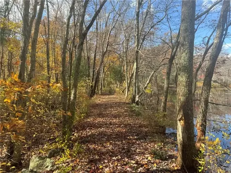 30 Tarklin Road Smithfield RI 02814