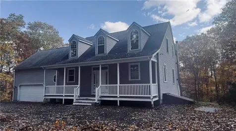 30 Tarklin Road Smithfield RI 02814