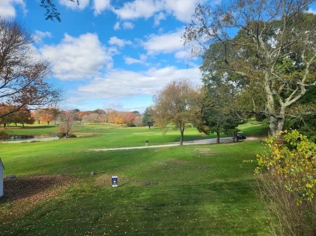 175 Randall Avenue Warwick RI 02889