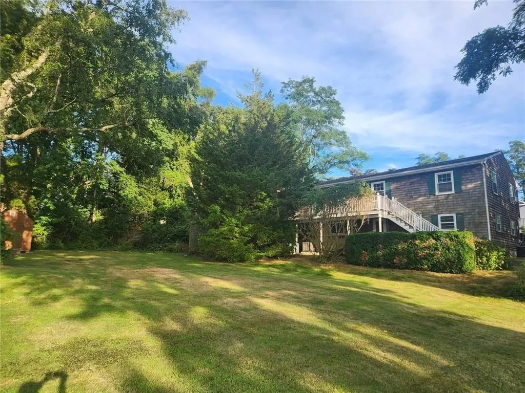 175 Randall Avenue Warwick RI 02889