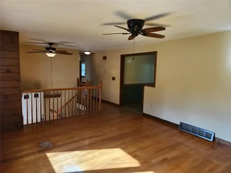 175 Randall Avenue Warwick RI 02889