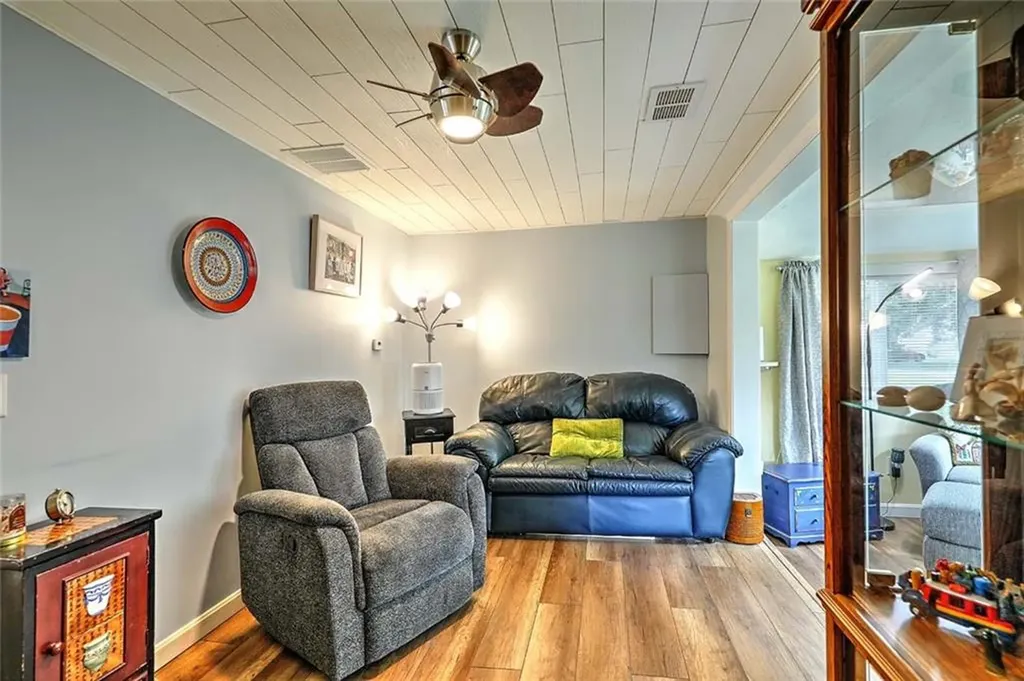 600 Cole Farm Road Warwick RI 02889