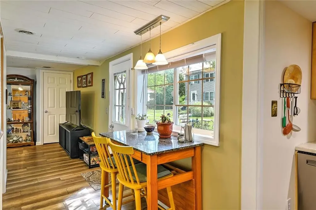 600 Cole Farm Road Warwick RI 02889