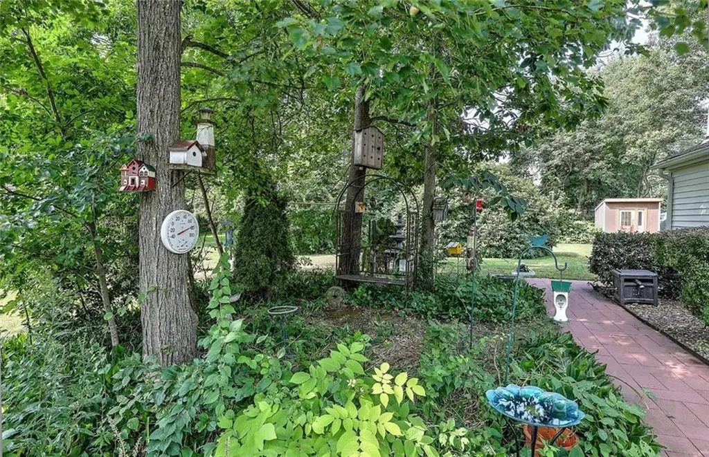 600 Cole Farm Road Warwick RI 02889