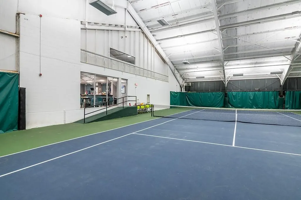 636 Centerville Road Warwick RI 02886