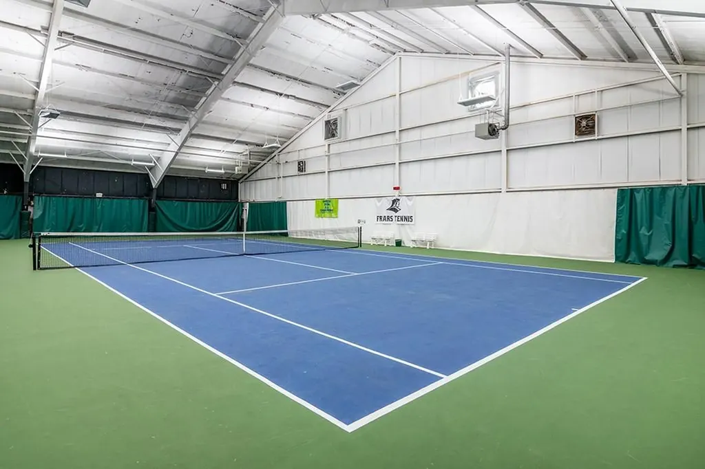 636 Centerville Road Warwick RI 02886