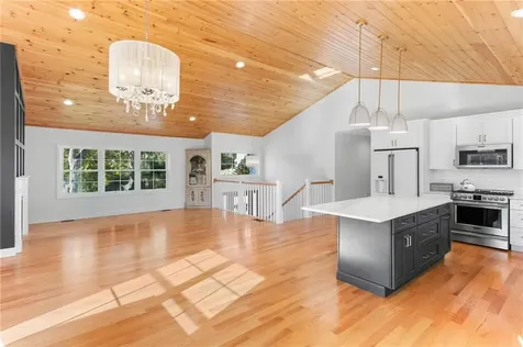 4 Byron Randall Road Johnston RI 02919