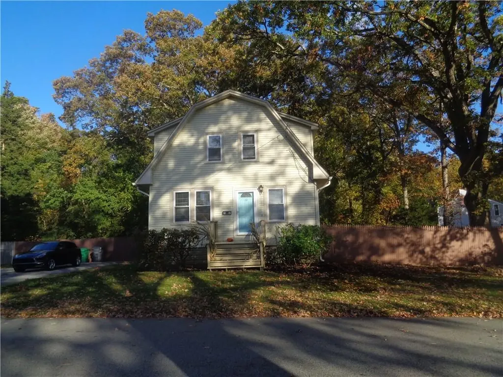 12 Lima Street Warwick RI 02889