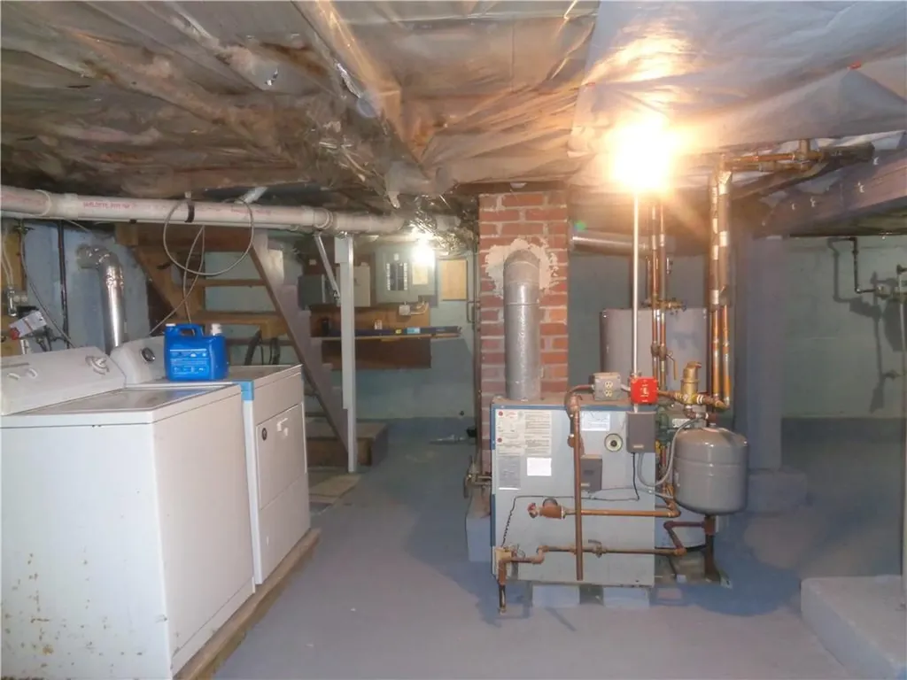 12 Lima Street Warwick RI 02889