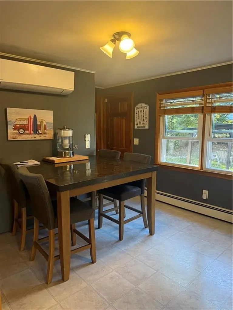 2 Longwood Avenue Providence RI 02908