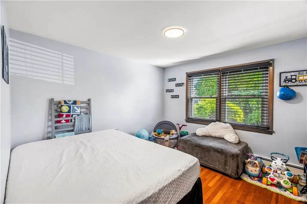 2 Longwood Avenue Providence RI 02908