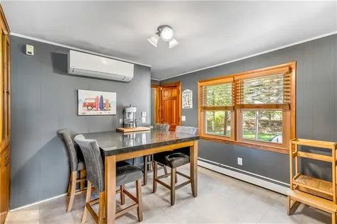 2 Longwood Avenue Providence RI 02908