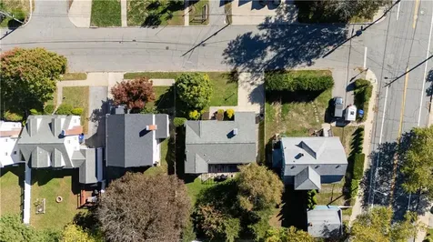 2 Longwood Avenue Providence RI 02908