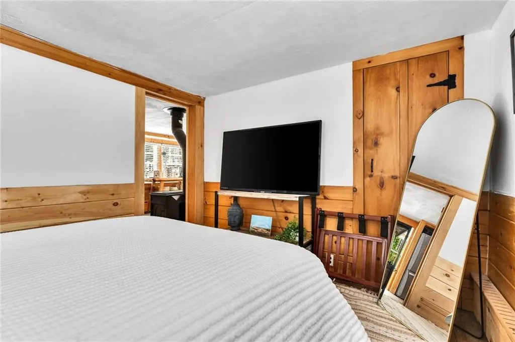 95 Breakheart Hill Road West Greenwich RI 02817