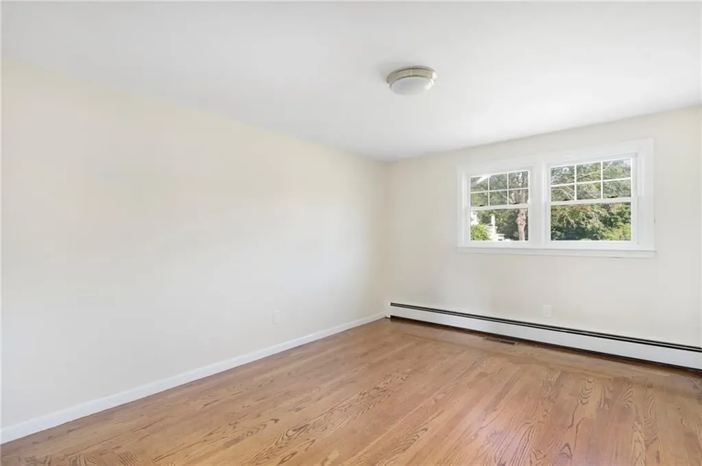 256 School Street Lincoln RI 02865
