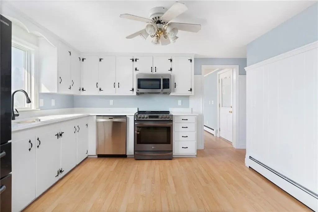 256 School Street Lincoln RI 02865