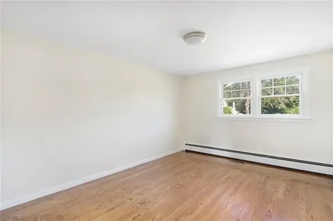 256 School Street Lincoln RI 02865