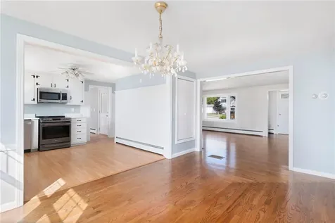 256 School Street Lincoln RI 02865