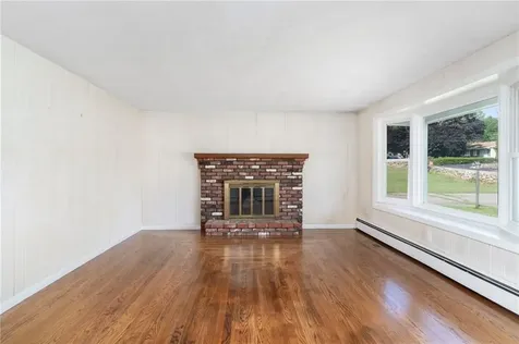 256 School Street Lincoln RI 02865