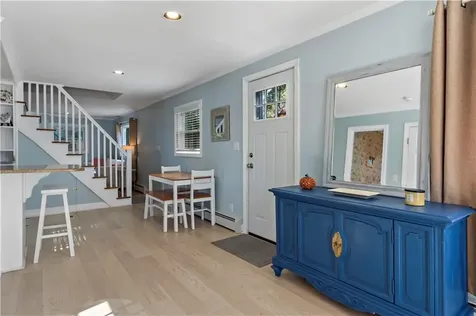 7 Wright Place Barrington RI 02806