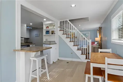 7 Wright Place Barrington RI 02806