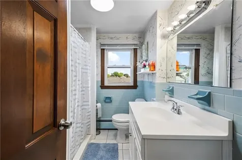 46 Auburn Avenue Johnston RI 02919