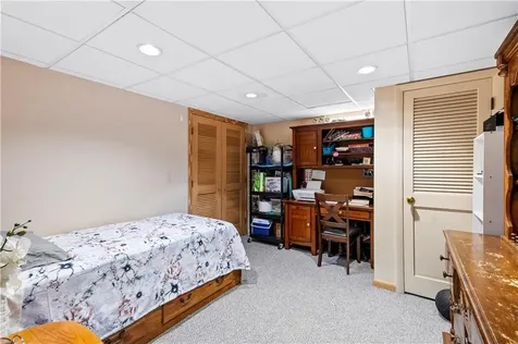 46 Auburn Avenue Johnston RI 02919