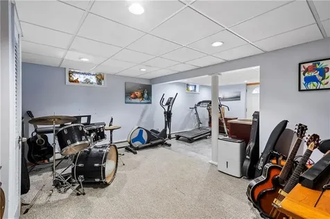 46 Auburn Avenue Johnston RI 02919