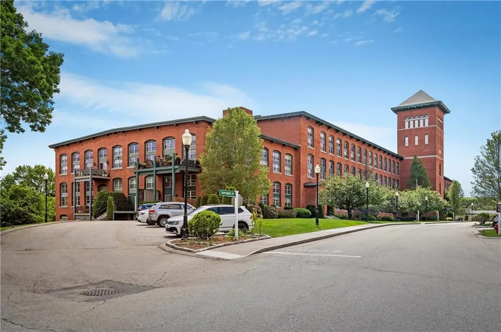 1 Tupperware Drive North Smithfield RI 02896