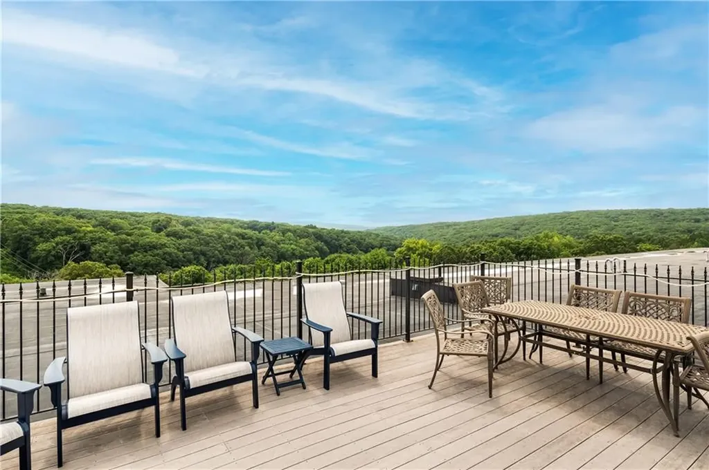 1 Tupperware Drive North Smithfield RI 02896