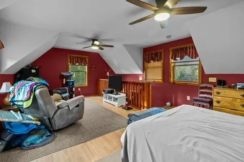 033 Alden Avenue Portsmouth RI 02871