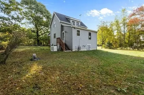 033 Alden Avenue Portsmouth RI 02871