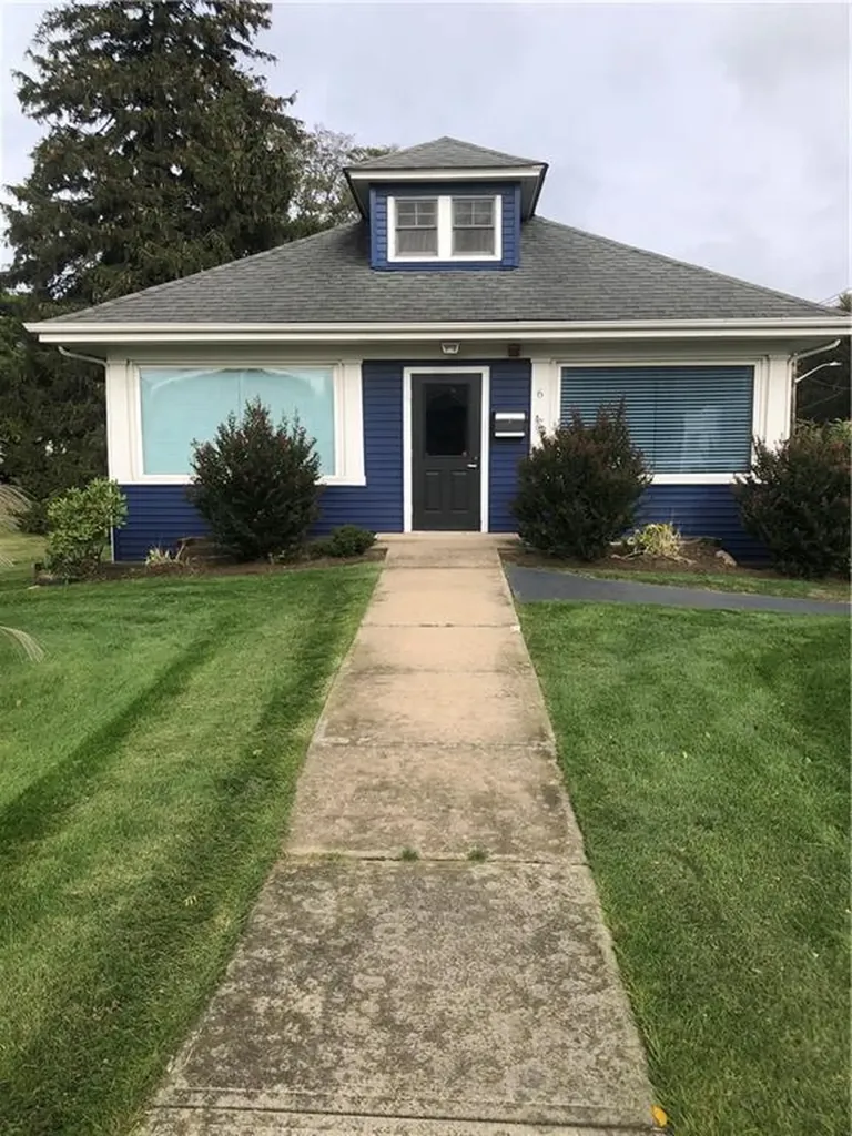 6 Franklin Street Westerly RI 02891