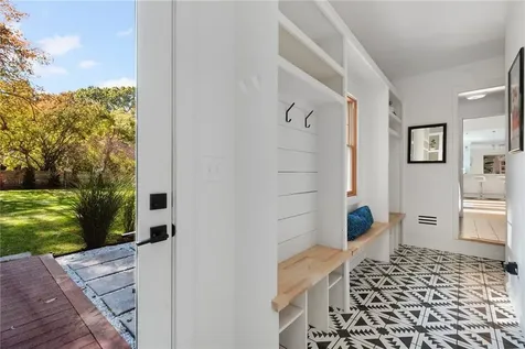 5 Boxwood Court Barrington RI 02806