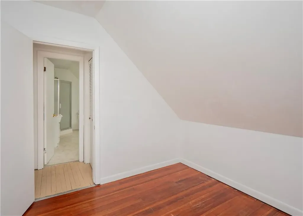 299 Narragansett Avenue Barrington RI 02806