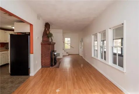 299 Narragansett Avenue Barrington RI 02806