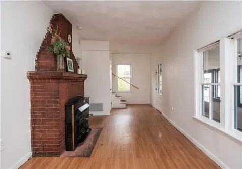 299 Narragansett Avenue Barrington RI 02806