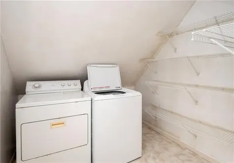 299 Narragansett Avenue Barrington RI 02806