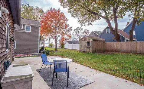 299 Narragansett Avenue Barrington RI 02806