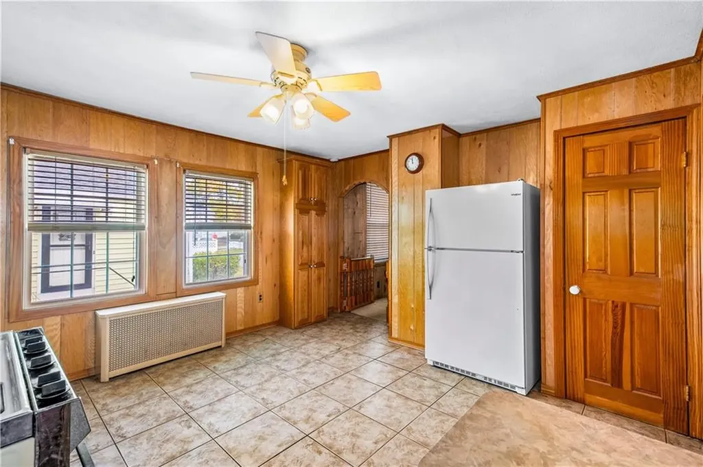 48 Cleveland Street North Providence RI 02904