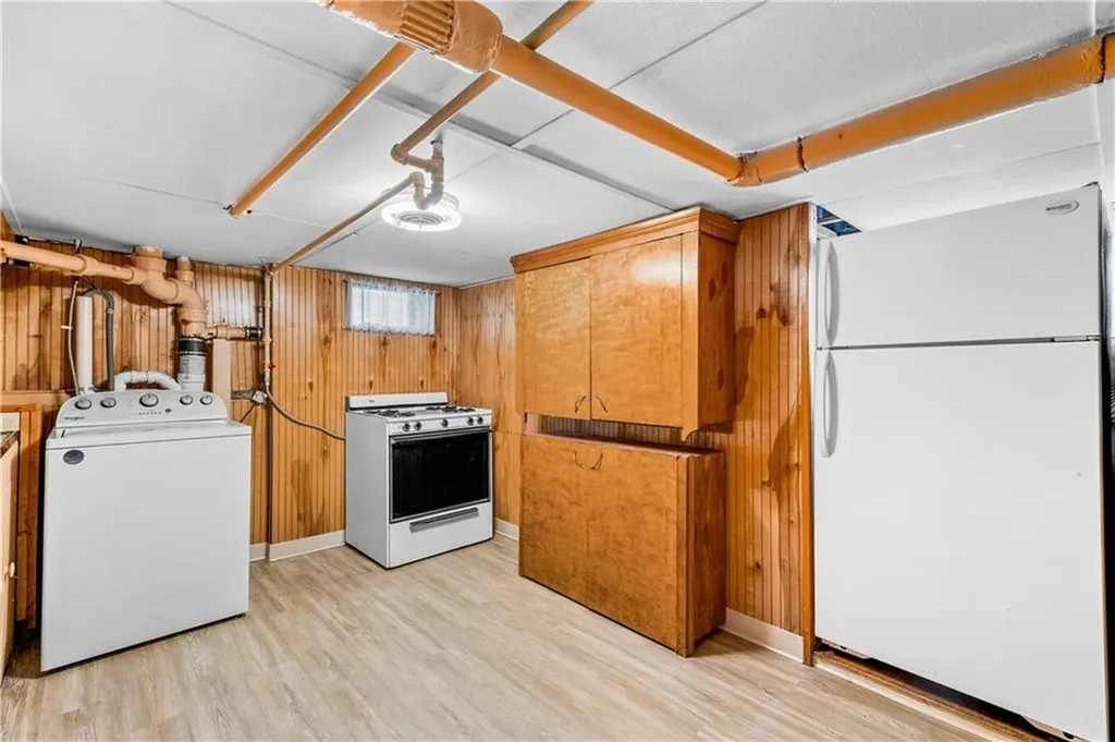 48 Cleveland Street North Providence RI 02904