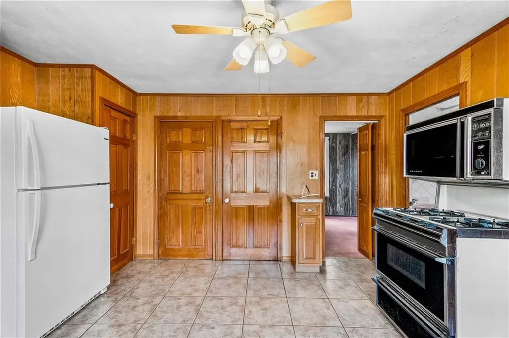 48 Cleveland Street North Providence RI 02904