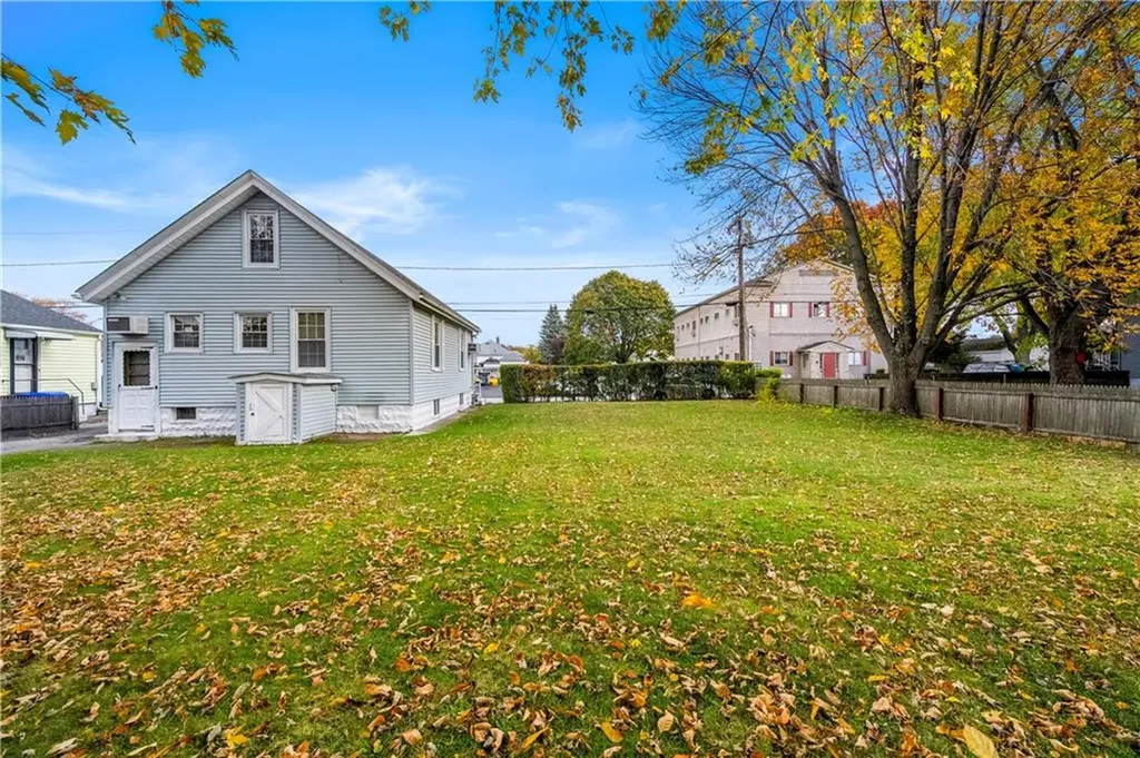 48 Cleveland Street North Providence RI 02904