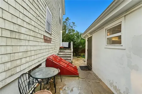 170 Franklin Street Bristol RI 02809