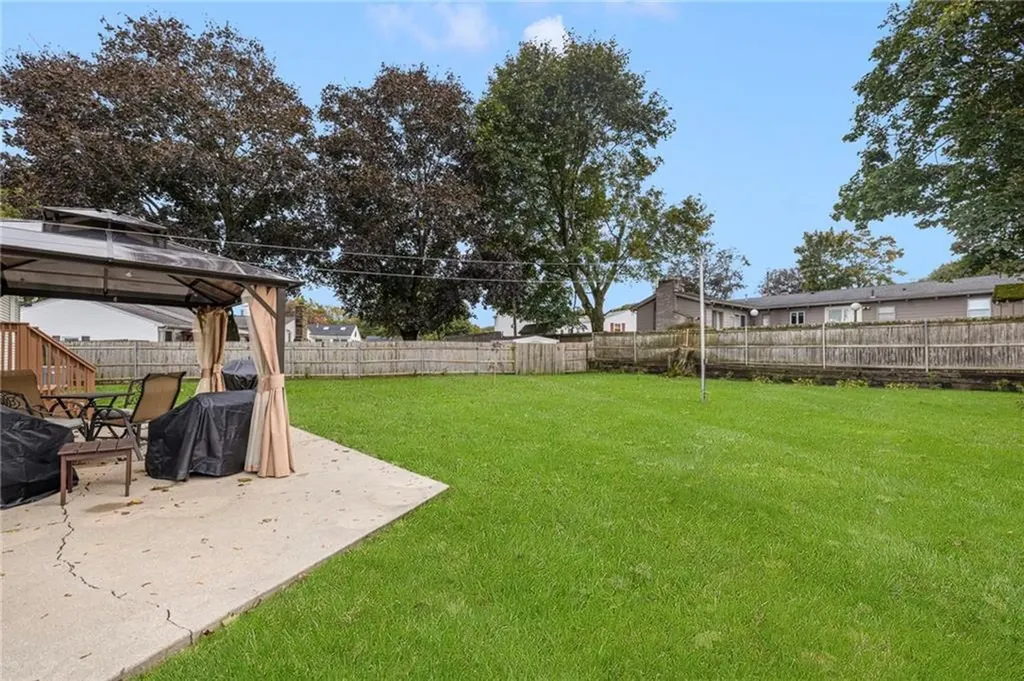 51 Stone Drive Cranston RI 02920